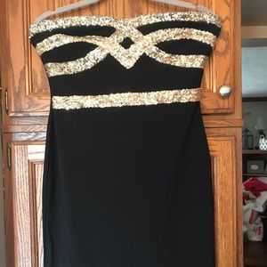 Black and Gold strapless dress - large